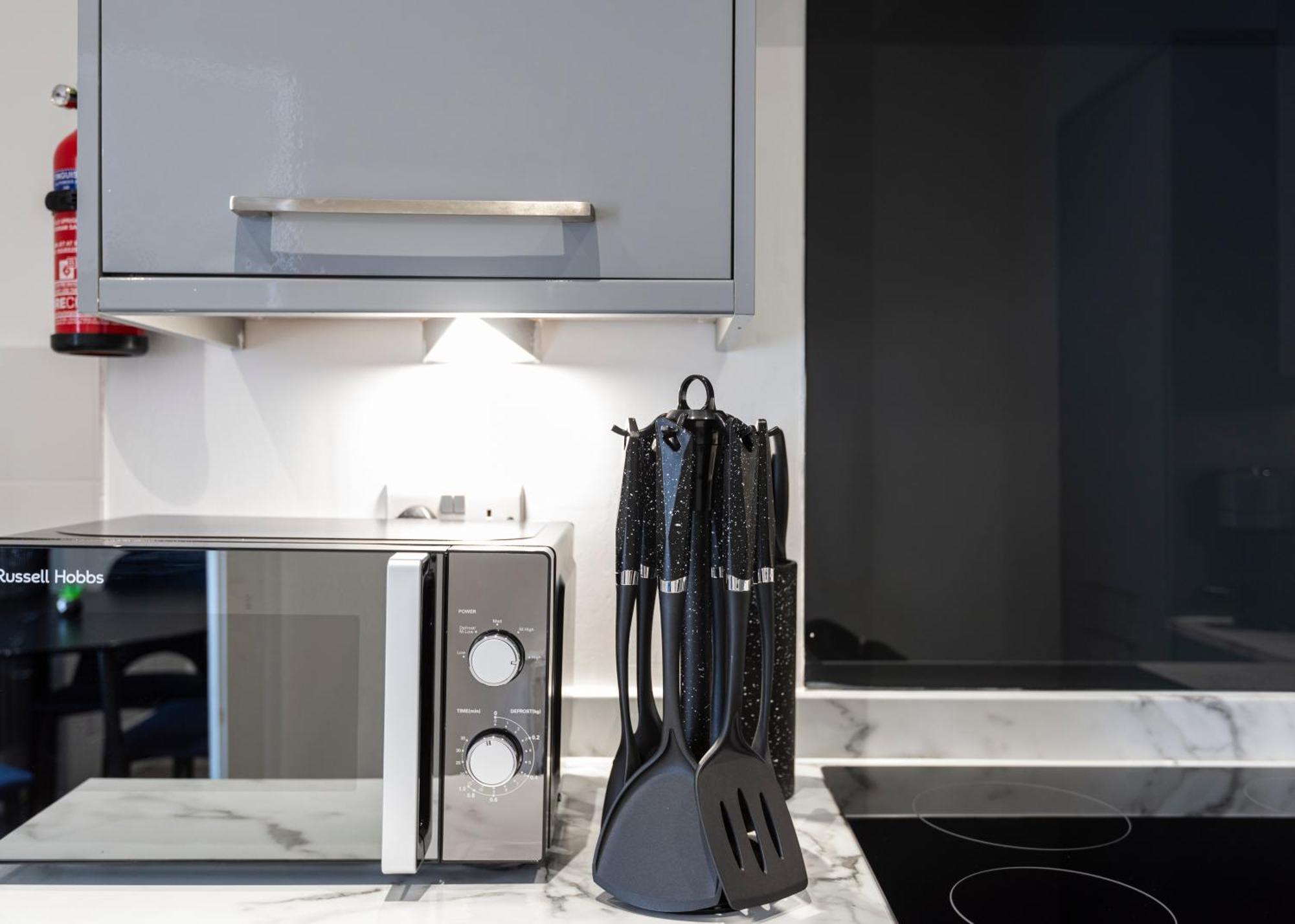 Apartmán Cozy Vibes Refined 2Br Flat Bury  Exteriér fotografie